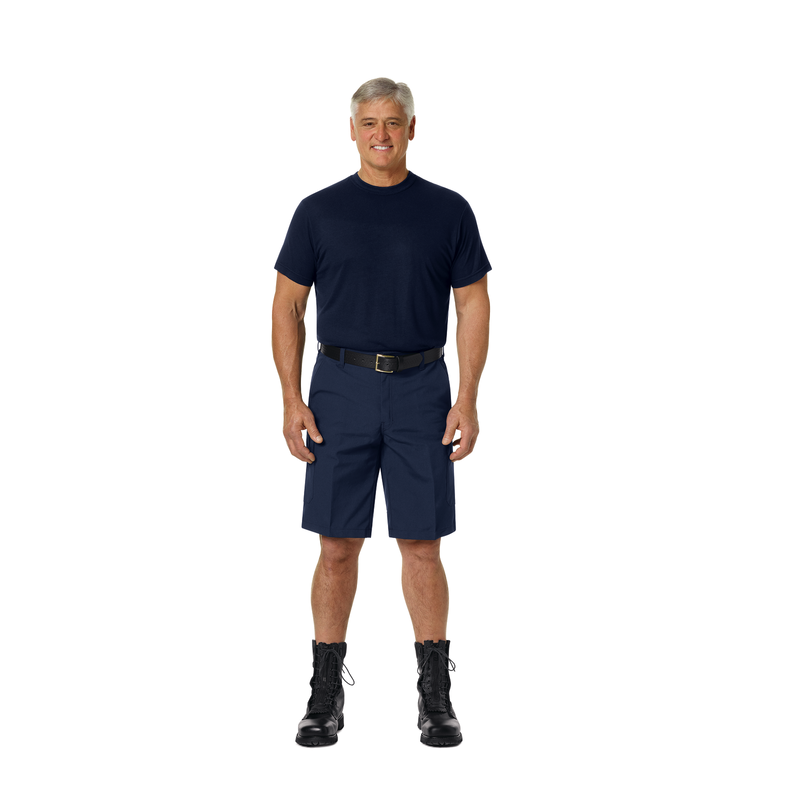 Men's Classic 12-Inch Cargo Short image number 2